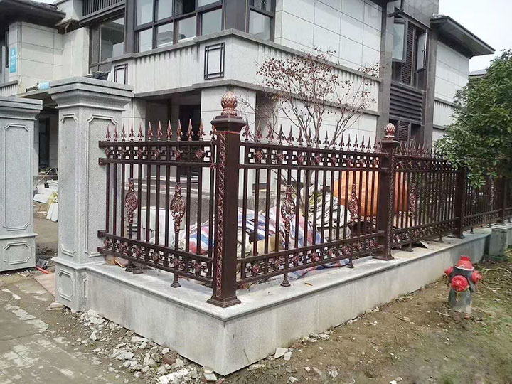 鋁藝欄桿